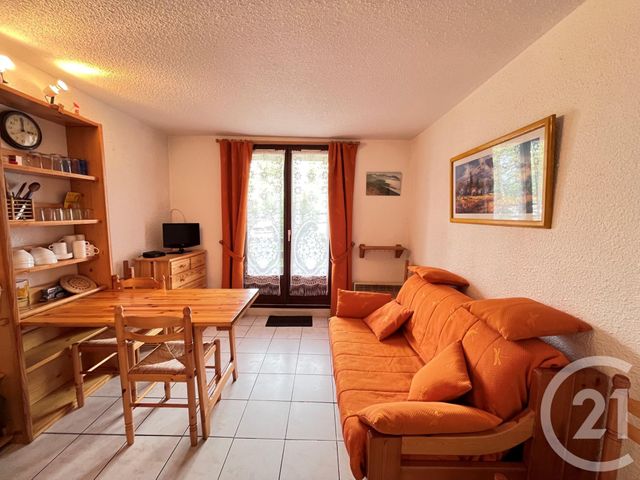 Studio à louer - 1 pièce - 19.0 m2 - RISOUL - 05 - PROVENCE-ALPES-COTE-D-AZUR - Century 21 S.L.P. Immobilier