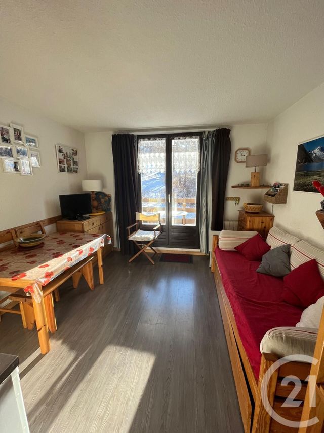 Studio Cabine à louer - 1 pièce - 27.0 m2 - RISOUL - 05 - PROVENCE-ALPES-COTE-D-AZUR - Century 21 S.L.P. Immobilier
