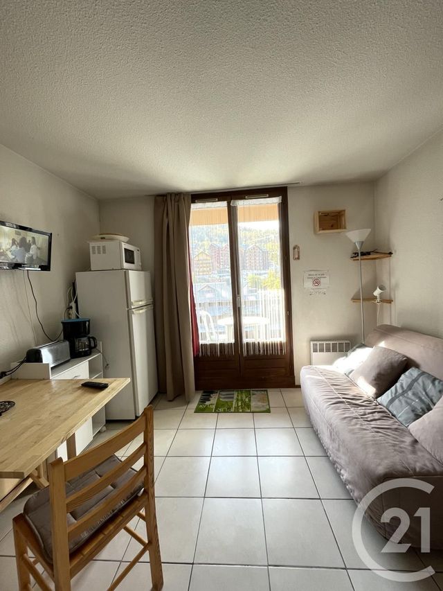 Studio à louer - 1 pièce - 20.0 m2 - RISOUL - 05 - PROVENCE-ALPES-COTE-D-AZUR - Century 21 S.L.P. Immobilier