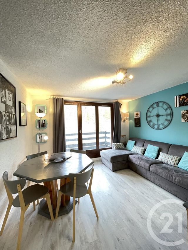 Appartement F2 à louer - 2 pièces - 45.0 m2 - RISOUL - 05 - PROVENCE-ALPES-COTE-D-AZUR - Century 21 S.L.P. Immobilier