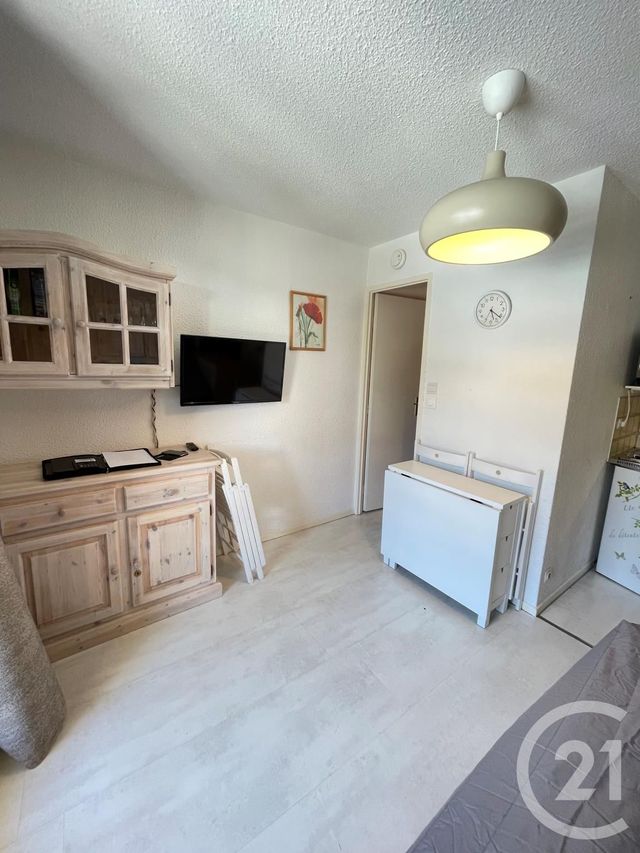 Studio à louer - 1 pièce - 19.0 m2 - RISOUL - 05 - PROVENCE-ALPES-COTE-D-AZUR - Century 21 S.L.P. Immobilier