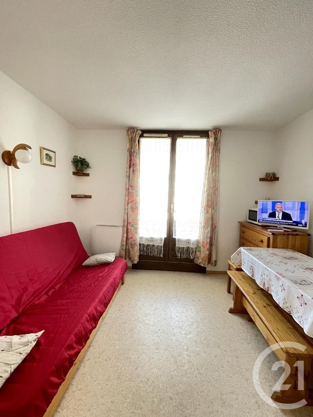 Appartement Studio à louer - 1 pièce - 18.0 m2 - RISOUL - 05 - PROVENCE-ALPES-COTE-D-AZUR - Century 21 S.L.P. Immobilier
