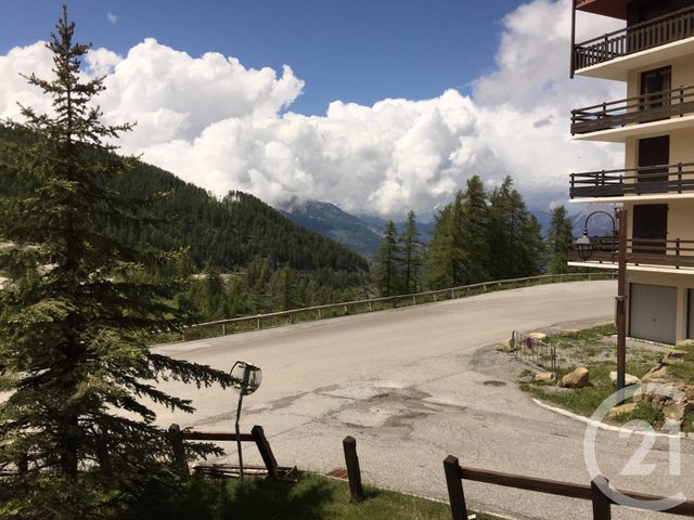 Appartement Studio à louer - 1 pièce - 18.0 m2 - RISOUL - 05 - PROVENCE-ALPES-COTE-D-AZUR - Century 21 S.L.P. Immobilier