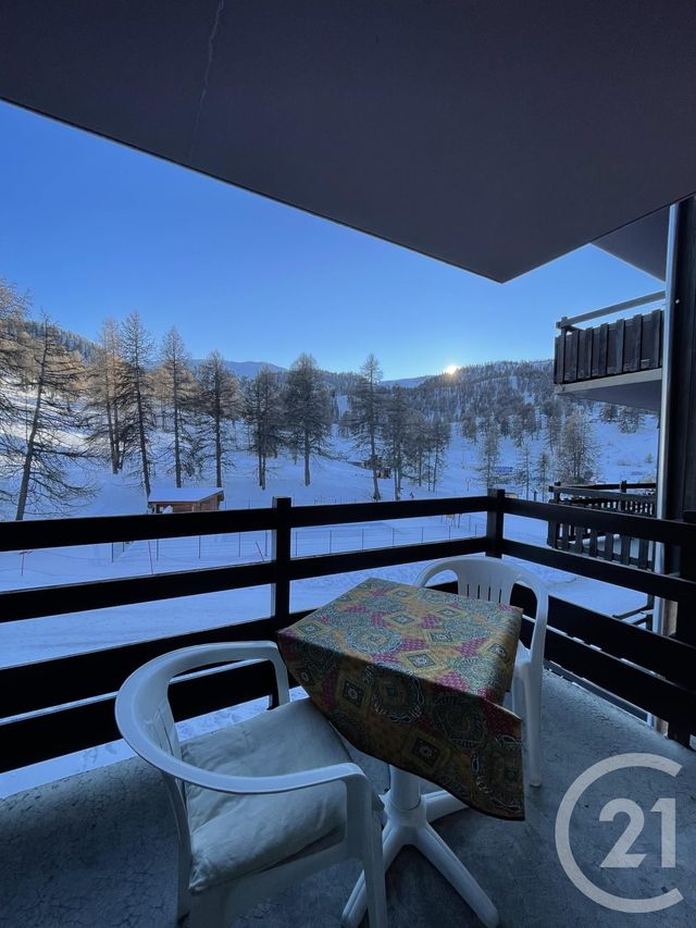 Afficher la photo en grand Appartement Studio Cabine à louer - 1 pièce - 28.0 m2 - RISOUL - 05 - PROVENCE-ALPES-COTE-D-AZUR - Century 21 S.L.P. Immobilier