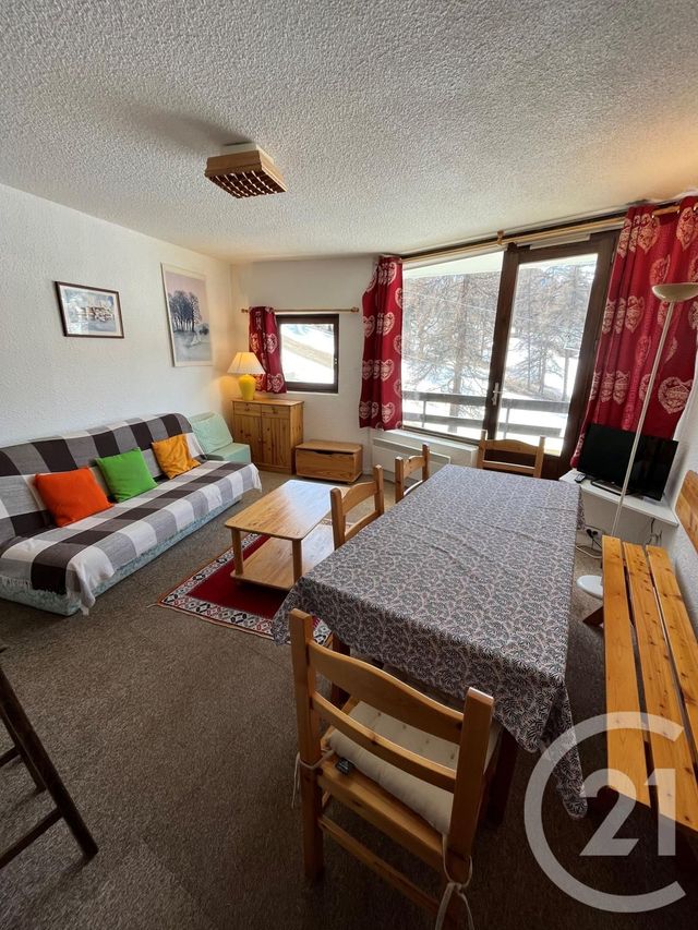 Appartement F2 à louer - 2 pièces - 38.0 m2 - RISOUL - 05 - PROVENCE-ALPES-COTE-D-AZUR - Century 21 S.L.P. Immobilier