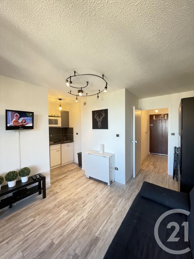 Appartement Studio Cabine à louer - 1 pièce - 25.0 m2 - RISOUL - 05 - PROVENCE-ALPES-COTE-D-AZUR - Century 21 S.L.P. Immobilier