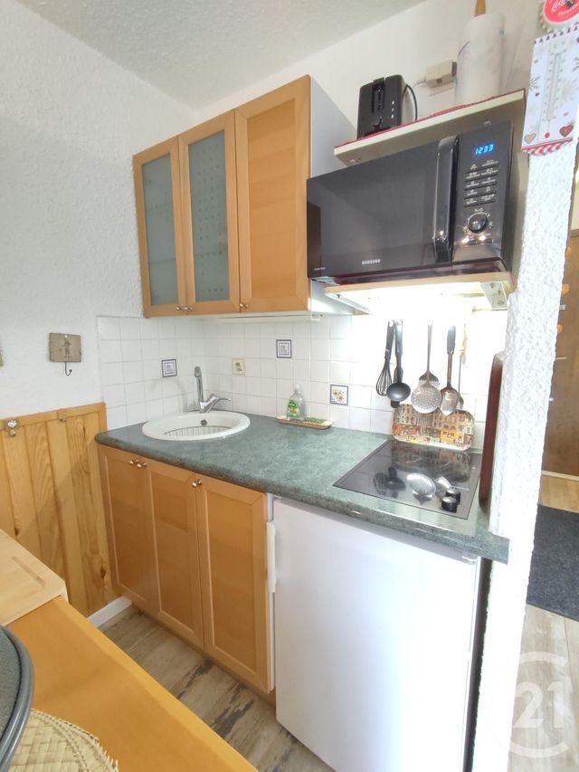 Afficher la photo en grand Appartement F2 à louer - 2 pièces - 27.0 m2 - RISOUL - 05 - PROVENCE-ALPES-COTE-D-AZUR - Century 21 S.L.P. Immobilier