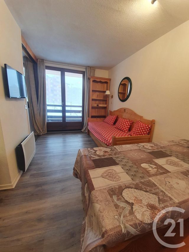 Appartement Studio cabine à louer - 2 pièces - 26.0 m2 - RISOUL - 05 - PROVENCE-ALPES-COTE-D-AZUR - Century 21 S.L.P. Immobilier