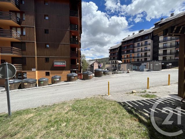 Afficher la photo en grand Appartement Studio Cabine à vendre - 1 pièce - 26.0 m2 - RISOUL - 05 - PROVENCE-ALPES-COTE-D-AZUR - Century 21 S.L.P. Immobilier
