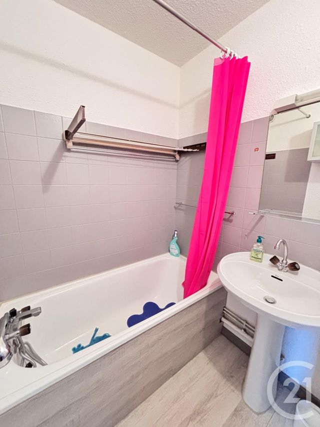 Appartement Studio à vendre - 1 pièce - 20.79 m2 - RISOUL - 05 - PROVENCE-ALPES-COTE-D-AZUR - Century 21 S.L.P. Immobilier