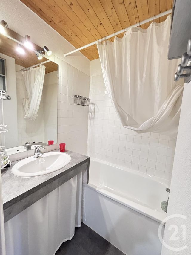 Appartement Duplex à vendre - 3 pièces - 51.0 m2 - RISOUL - 05 - PROVENCE-ALPES-COTE-D-AZUR - Century 21 S.L.P. Immobilier