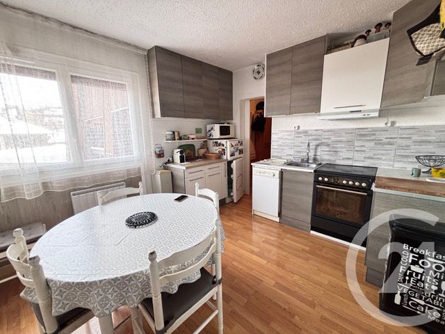 Afficher la photo en grand Appartement T3 à vendre - 3 pièces - 38.79 m2 - RISOUL - 05 - PROVENCE-ALPES-COTE-D-AZUR - Century 21 S.L.P. Immobilier