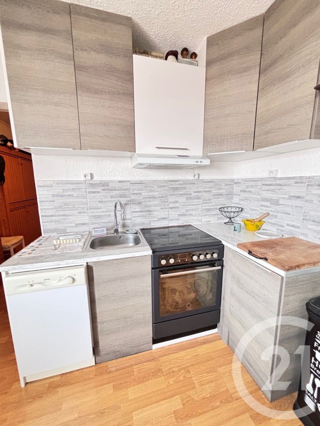 Afficher la photo en grand Appartement T3 à vendre - 3 pièces - 38.79 m2 - RISOUL - 05 - PROVENCE-ALPES-COTE-D-AZUR - Century 21 S.L.P. Immobilier