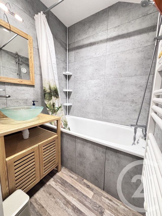 Afficher la photo en grand Appartement Studio Cabine à vendre - 1 pièce - 25.0 m2 - RISOUL - 05 - PROVENCE-ALPES-COTE-D-AZUR - Century 21 S.L.P. Immobilier