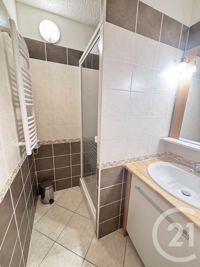 Appartement T2 à vendre - 2 pièces - 32.0 m2 - RISOUL - 05 - PROVENCE-ALPES-COTE-D-AZUR - Century 21 S.L.P. Immobilier