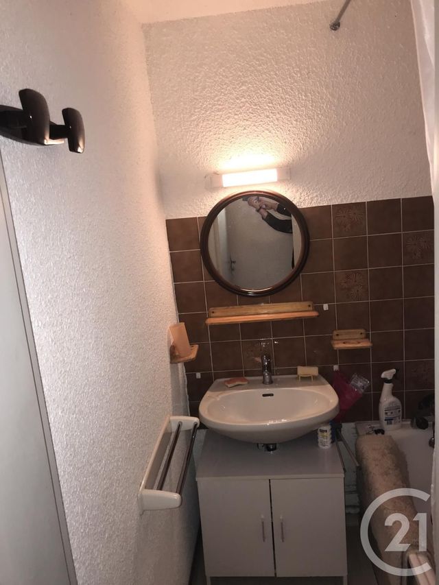 Afficher la photo en grand Appartement F2 à vendre - 2 pièces - 26.67 m2 - RISOUL - 05 - PROVENCE-ALPES-COTE-D-AZUR - Century 21 S.L.P. Immobilier